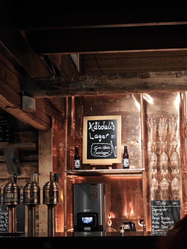 After ski lager - Image 5
